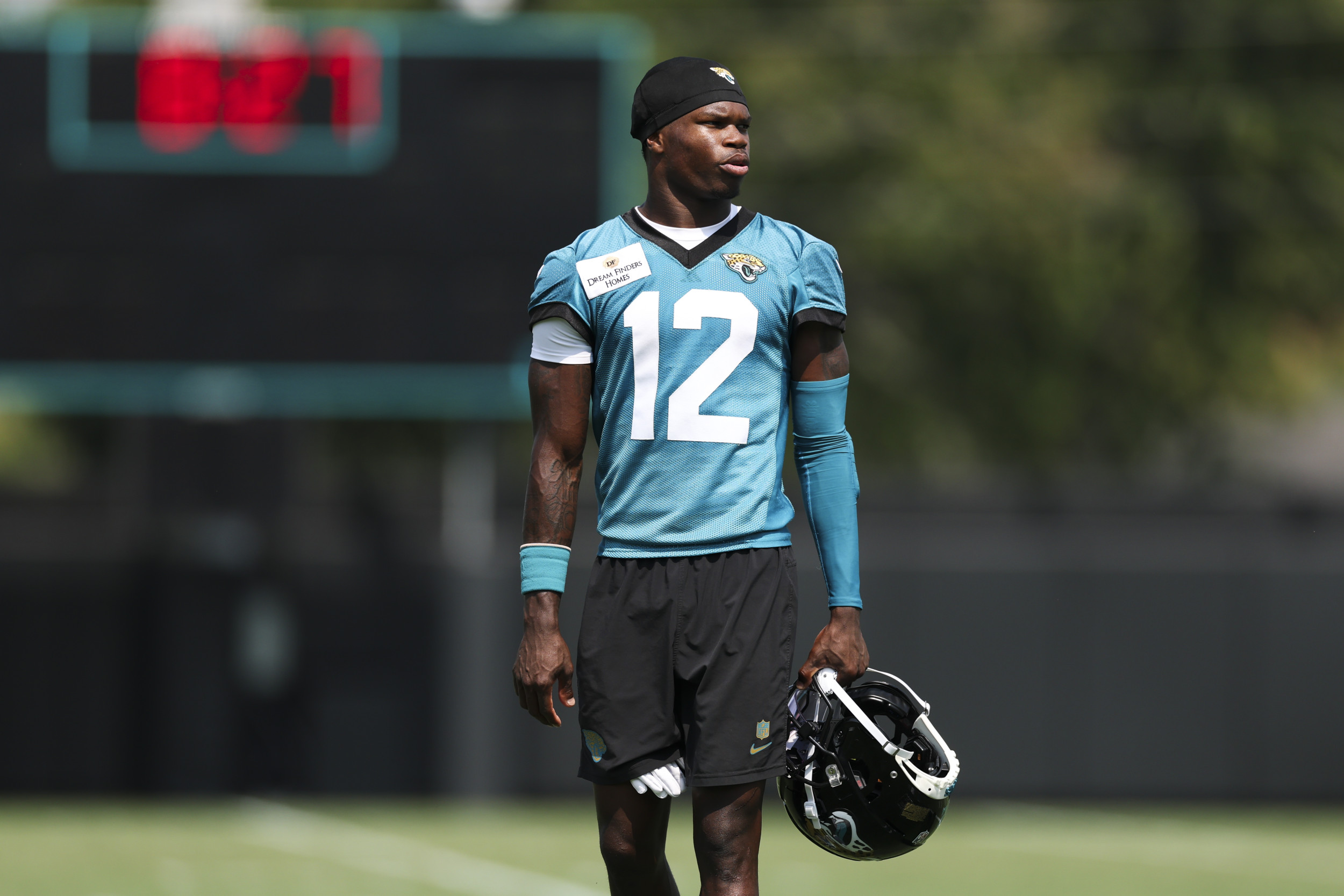 Jaguars’ Travis Hunter Sends Blunt Message to Doubters