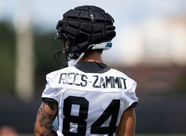 Former Wales wing Louis Rees-Zammit leaves NFL’s Jacksonville Jaguars and announces return to rugby